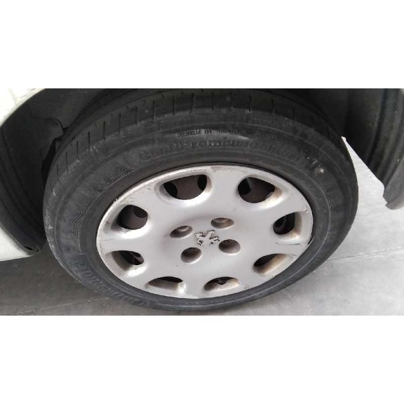 peugeot 206 berlina del año 2003