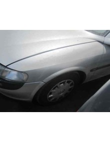 opel vectra b berlina del año 1997 2