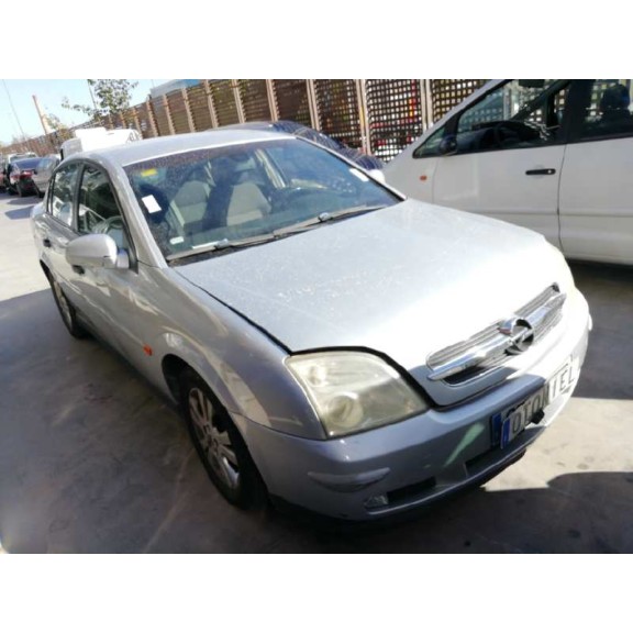opel vectra c berlina del año 2002