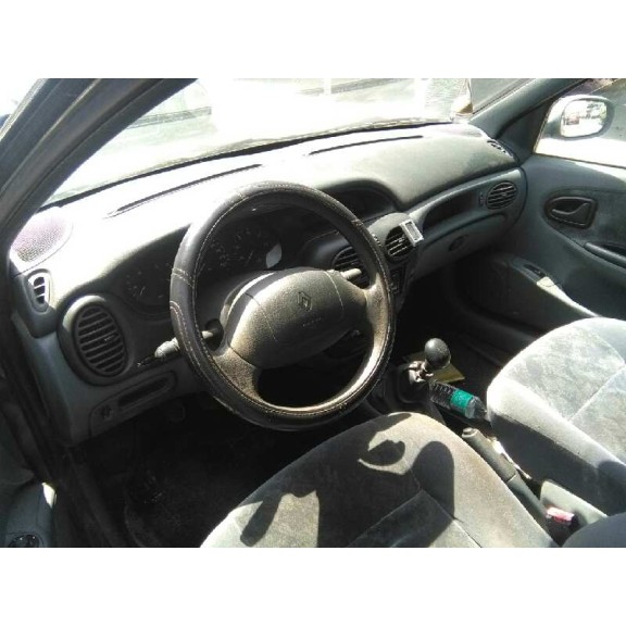 renault megane i classic (la0) del año 1998