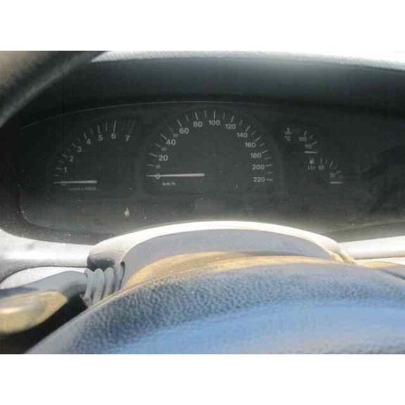 opel vectra b berlina del año 1997