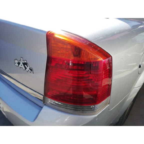 opel vectra c berlina del año 2002