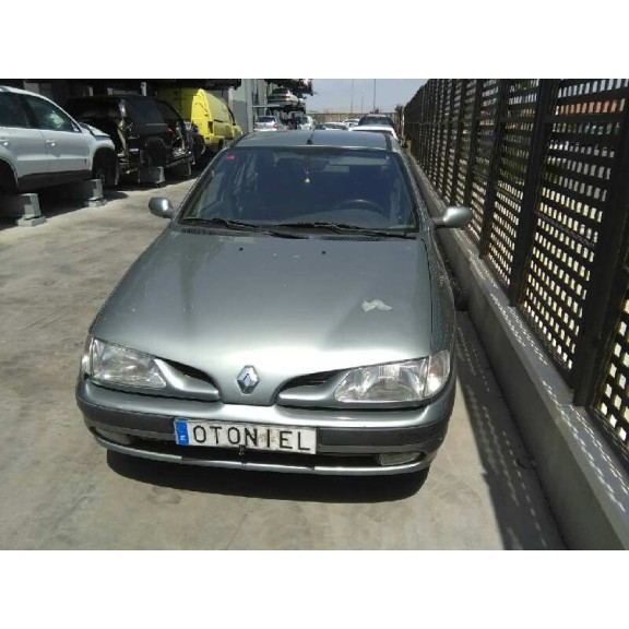 renault megane i classic (la0) del año 1998