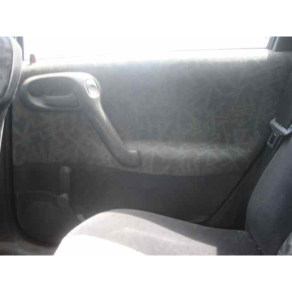 opel vectra b berlina del año 1997