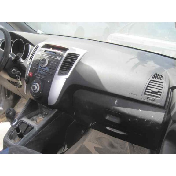 kia venga del año 2010