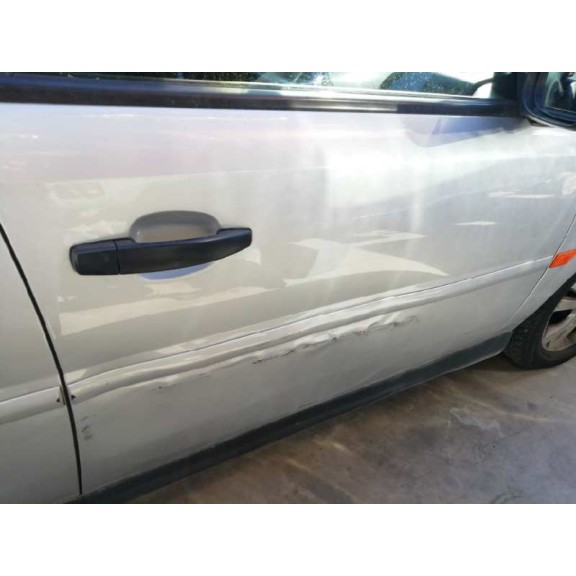 opel vectra c berlina del año 2002