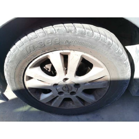 opel vectra c berlina del año 2002