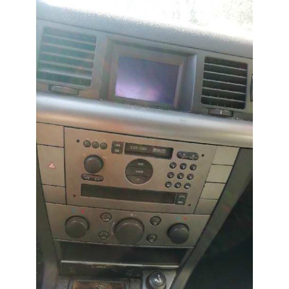 opel vectra c berlina del año 2002