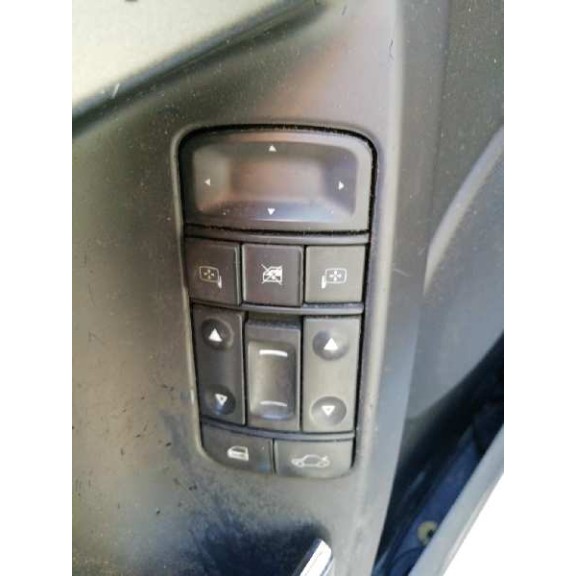 opel vectra c berlina del año 2002