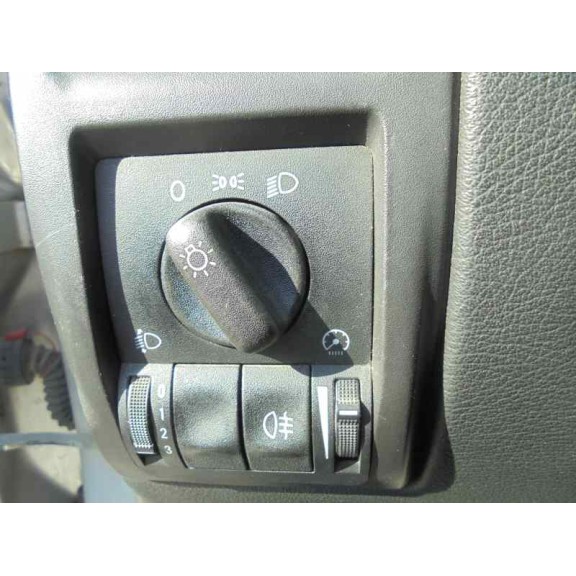 opel astra g berlina del año 1998