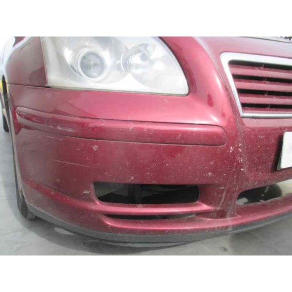 toyota avensis berlina (t25) del año 2004