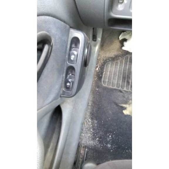 renault clio ii fase i (b/cbo) del año 1999