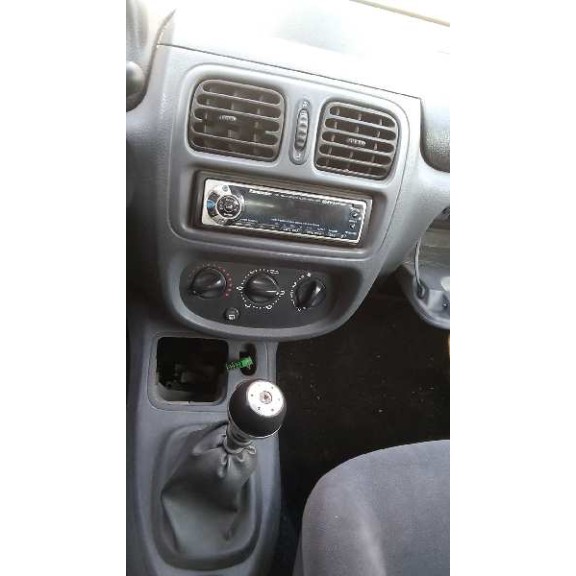 renault clio ii fase i (b/cbo) del año 1999