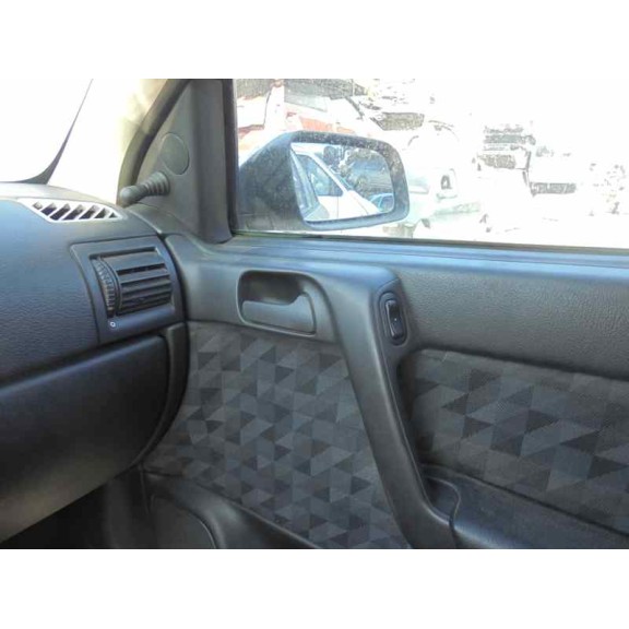 opel astra g berlina del año 1998