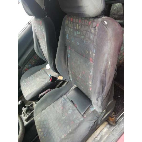 opel tigra del año 1997