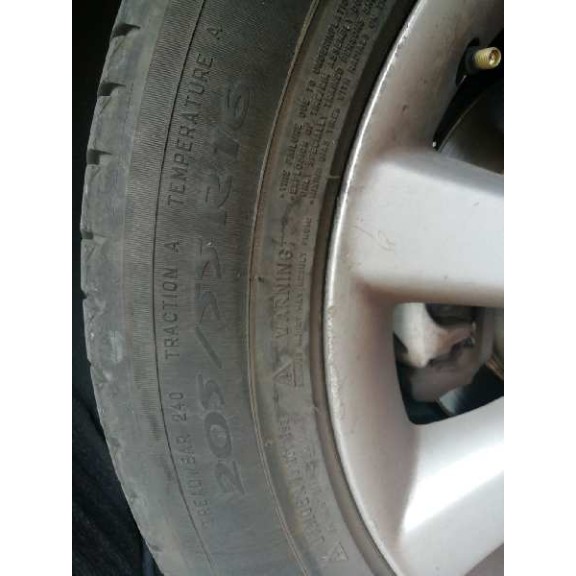 toyota corolla verso (r1) del año 2004