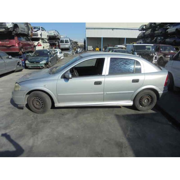 opel astra g berlina del año 1998