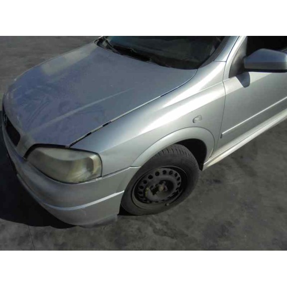 opel astra g berlina del año 1998