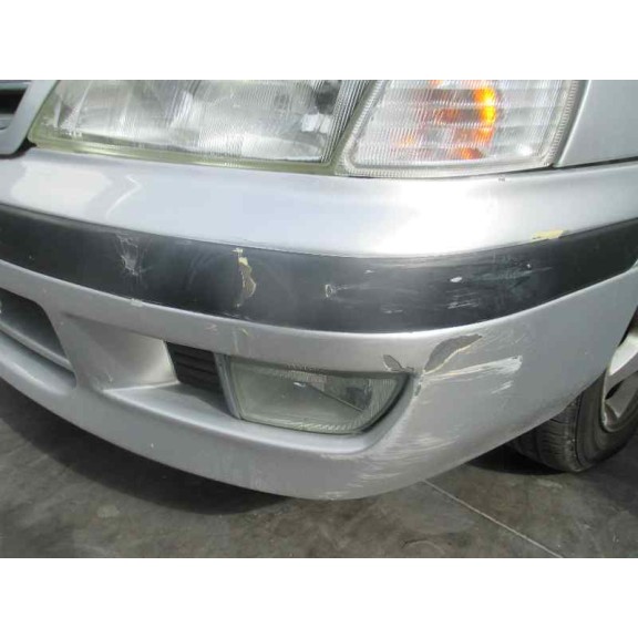 nissan primera berlina (p11) del año 1998