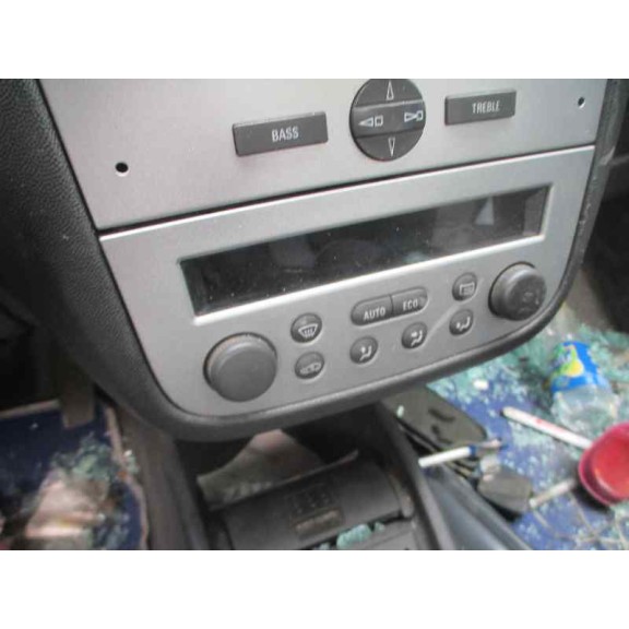 opel corsa c del año 2006