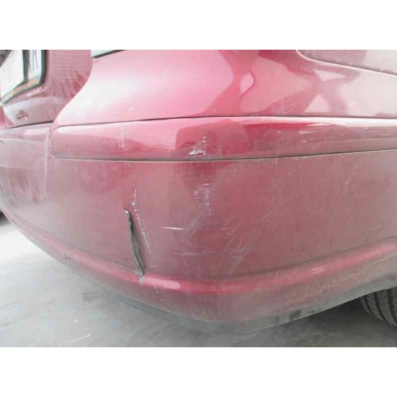 toyota avensis berlina (t25) del año 2004