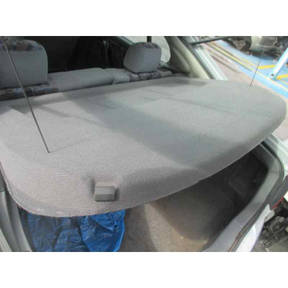 nissan primera berlina (p11) del año 1998