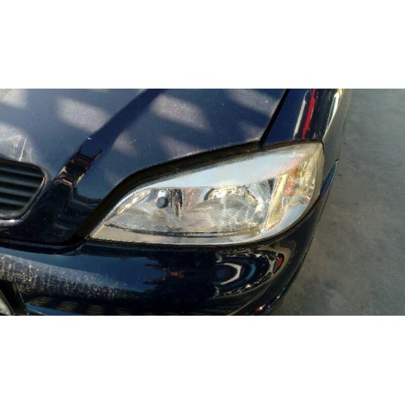 opel astra g berlina del año 2001