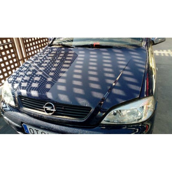 opel astra g berlina del año 2001