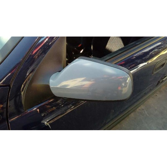 opel astra g berlina del año 2001