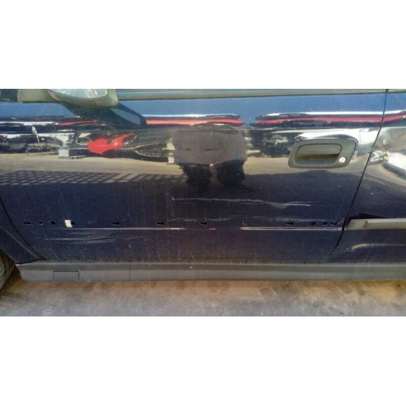 opel astra g berlina del año 2001