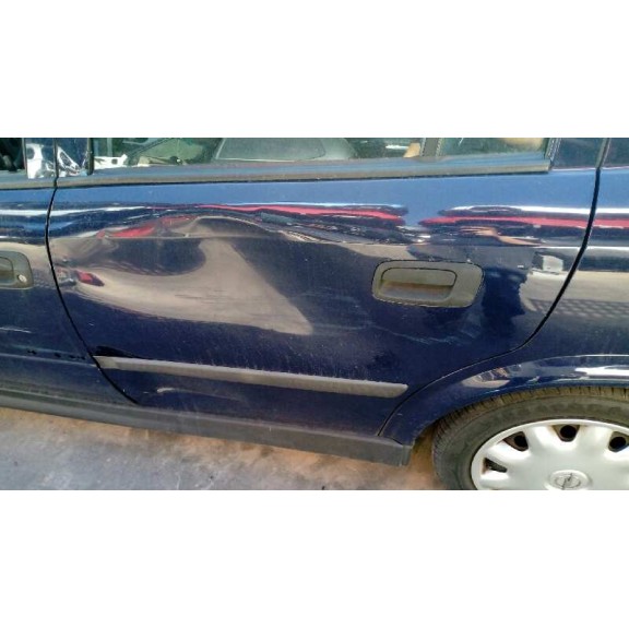 opel astra g berlina del año 2001