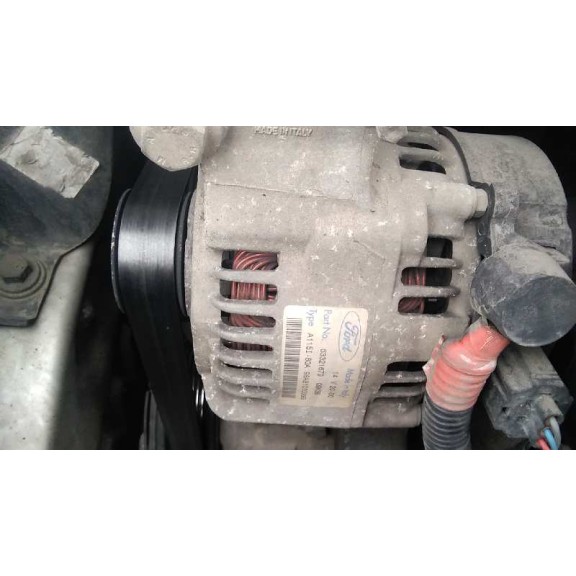 ford focus berlina (cak) del año 2000