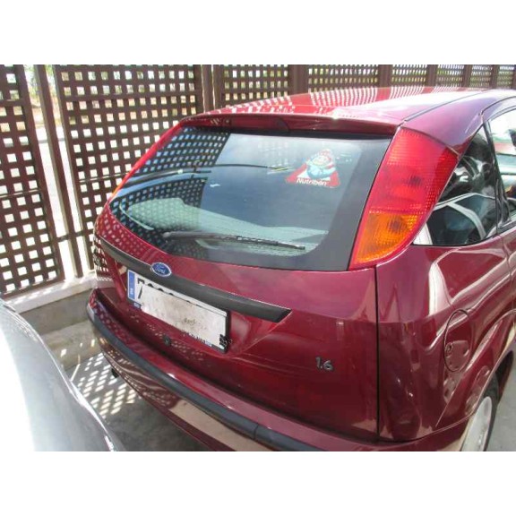 ford focus berlina (cak) del año 2003