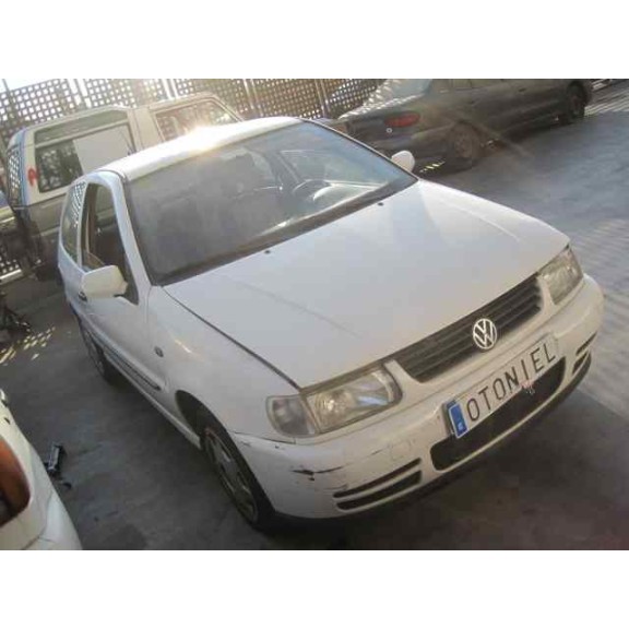 volkswagen polo berlina (6n1) del año 1999