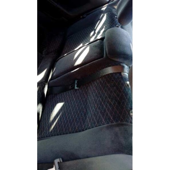 opel astra g berlina del año 2001