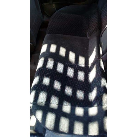 opel astra g berlina del año 2001