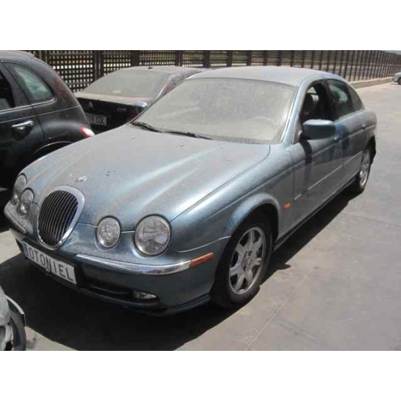 jaguar s-type del año 2000