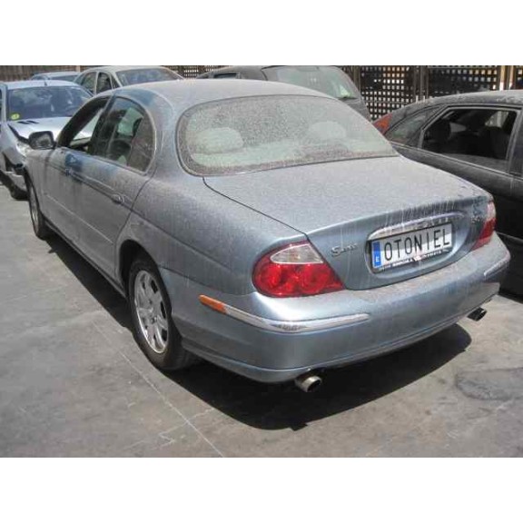jaguar s-type del año 2000