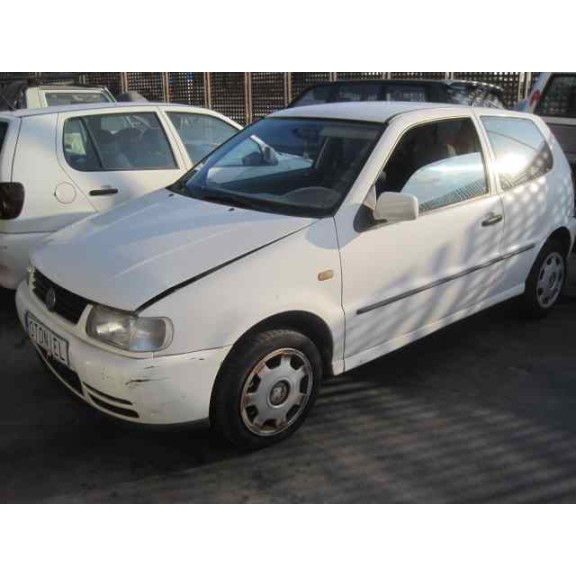 volkswagen polo berlina (6n1) del año 1999