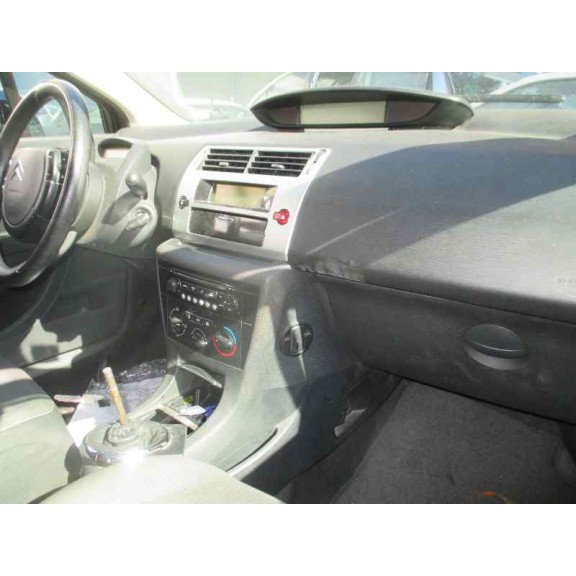 citroën c4 coupe del año 2004