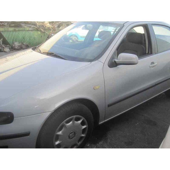 seat toledo (1m2) del año 1999