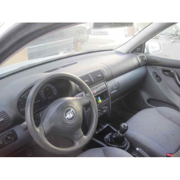 seat toledo (1m2) del año 1999