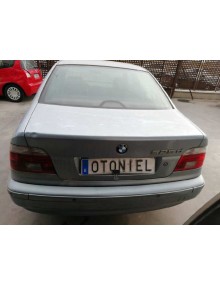 bmw serie 5 berlina (e39) del año 2002 2
