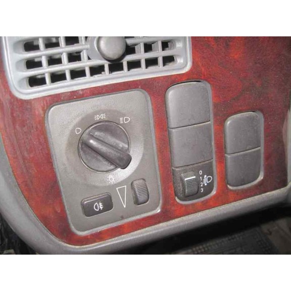 saab 9-5 sedán del año 1997