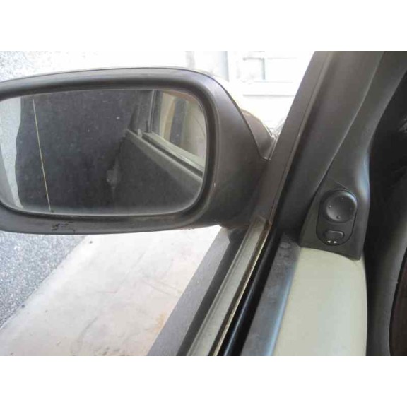 saab 9-5 sedán del año 1997