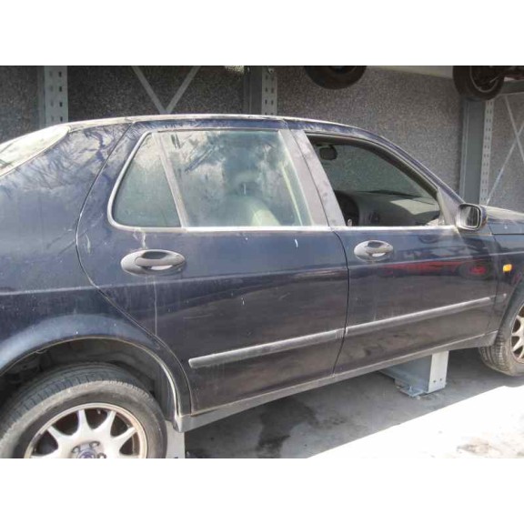 saab 9-5 sedán del año 1997