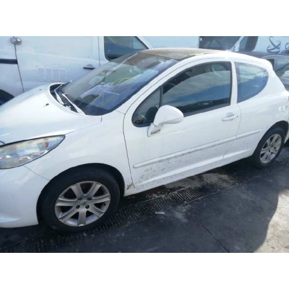 peugeot 207 del año 2008