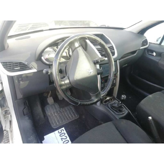 peugeot 207 del año 2008