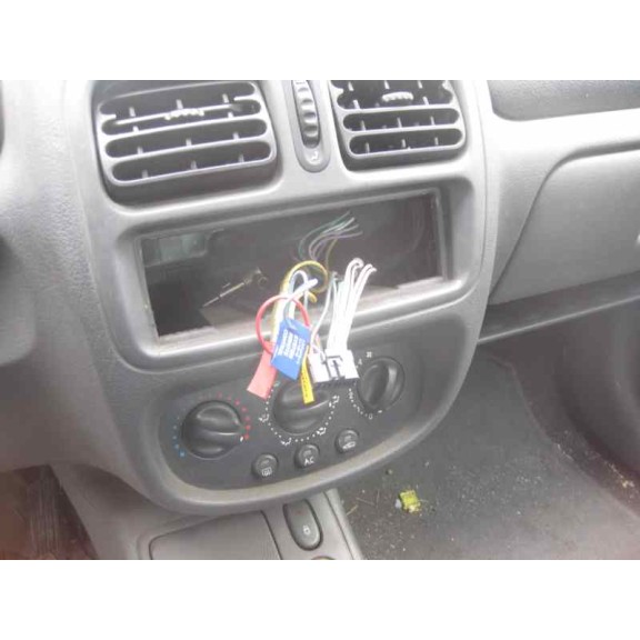 renault clio ii fase i (b/cbo) del año 1999