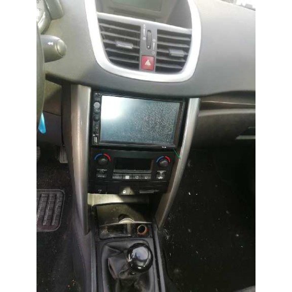 peugeot 207 del año 2008